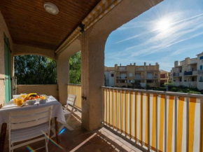 Apartment Les Lantanas-1 by Interhome
